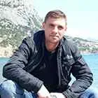 Петров Роман